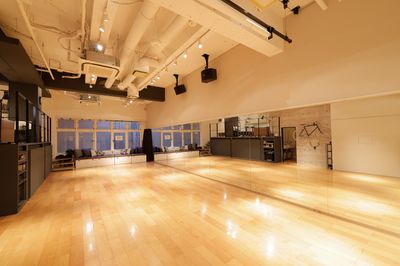 代々木上原スタジオ by PromodelStudio ♪　レッスン・イベントプランの室内の写真