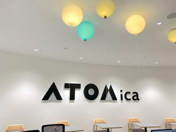 ATOMica北九州 フリーアドレス席の入口の写真