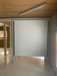 80インチスクリーン - 赤坂見附 戸建（2階部分） 多目的サロン シルビーの室内の写真