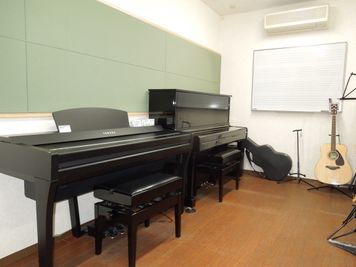 スガナミ楽器永山センター 練習室(3番部屋）の室内の写真