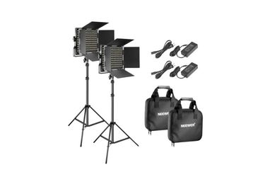 遮光板付きの3200K-5600K CRI 96+ 調光可能なライト、75インチライトスタンド スタジオ撮影とビデオ撮影用　2,200円 / 1回　 - 恵比寿キッチンレンタルスタジオ Talk Kitchen  恵比寿レンタルキッチンスタジオ /Talk Kitchenの設備の写真