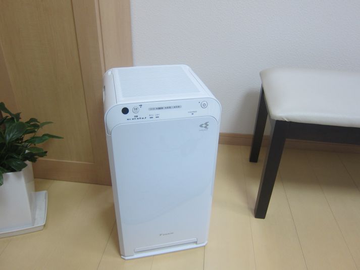 C-room - レンタルスペース「ログカフェ」