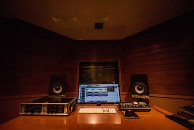 レコーディングスタジオPACKS 配信スタジオ/グリーンバック完備の室内の写真