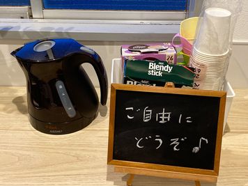 電子ケトル、カフェオレも♪ - Oto Space 本厚木の設備の写真