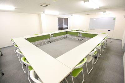 お気軽会議室 堺筋本町 お気軽会議室堺筋本町の室内の写真