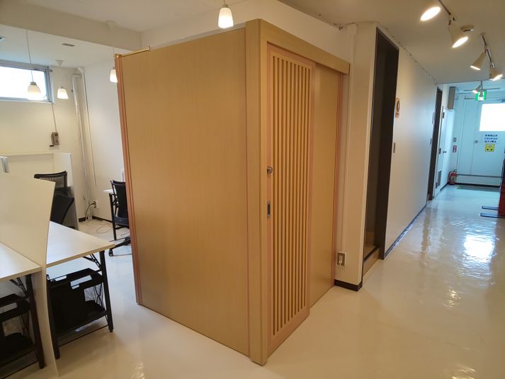 所沢ノード 【Web会議ブース】 - 所沢ノード 貸会議室・レンタルスペース