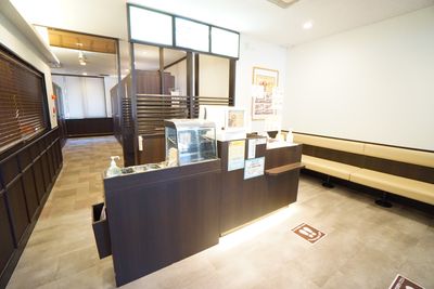 デニーズ幡ヶ谷マルチスペース 個室No.2の入口の写真