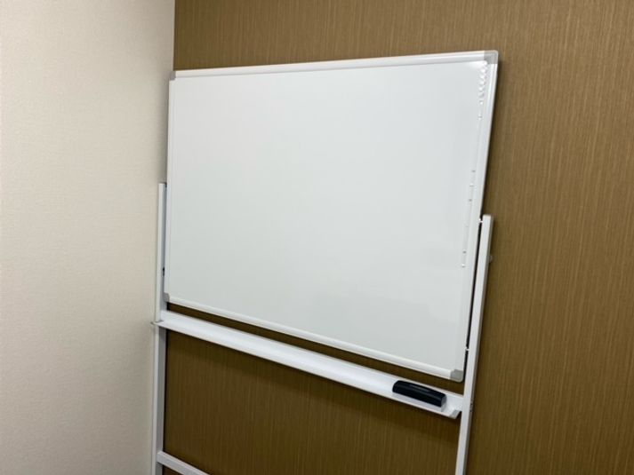 FREE SPACE REAL - シャリオン東山通