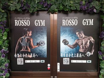 入り口全体画像2 - ROSSO GYM スポーツ施設、ジムの外観の写真