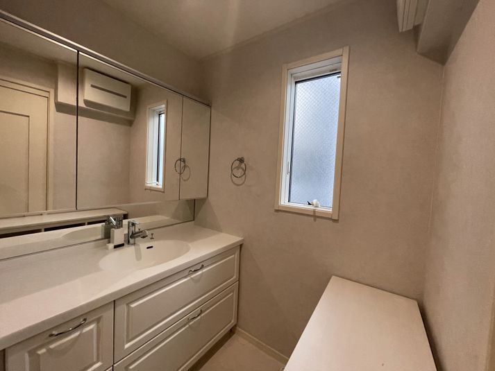 キッチンリビングダイニングルーム - 貸会議室en.beaute