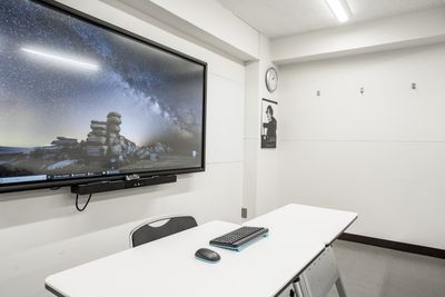 電子黒板兼大型モニター完備 - 渋谷スペース 303の設備の写真