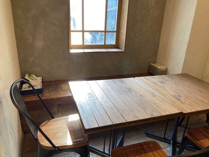 ミーティングルーム - さがつく craft & cafe　レンタルスペース