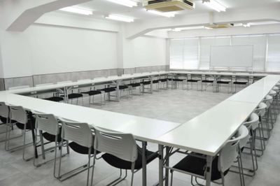 Natuluck茅場町 新館 大会議室（2階）の室内の写真