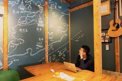 HIVEのレンタルスペースです。
古民家をリノベーションした和を基調とした空間が広がります。
多種多様な用途に適したご提案が可能です。
ぜひ、お気軽にお問合せください。 - HIVE レンタルスペースの室内の写真