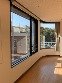 スタジオの窓：外を見た様子。 - レンタルスタジオ TAO スタジオTAOの室内の写真