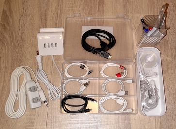 HDMIケーブル、USBケーブル（C・micro・iPhone）
・文房具類各種
 - MTBベースdue(ドゥーエ) 貸し会議室・リモートワークの設備の写真