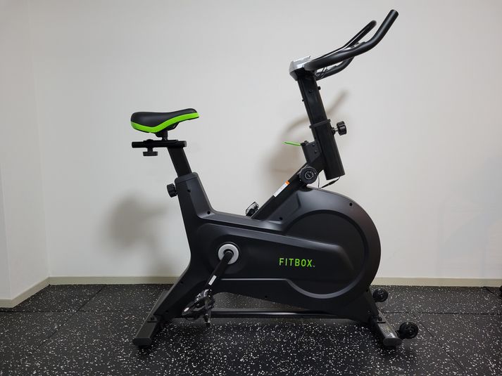 レンタルスペースジム　薬院 - レンタルスペースジム