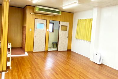 スタジオ内3 - レンタルスタジオStar阪南 阪南でダンスができるレンタルスタジオの室内の写真