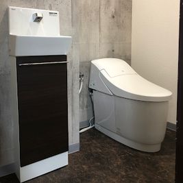 トイレ（非接触式なので清潔安心です！） - いいオフィス明石 AreaDrive-貸会議室,レンタルスペース 【明石駅徒歩３分】ROOM１の設備の写真