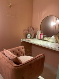 写真映えする充実したメイクルームです♪
ヘアメイクやヘアセットの施術でもご利用いただけます。 - BeautySalon LI'A サロンスペースの設備の写真