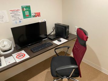 オフィスチェアタイプ - ネットカフェココネ テレワーク専用ルームの室内の写真
