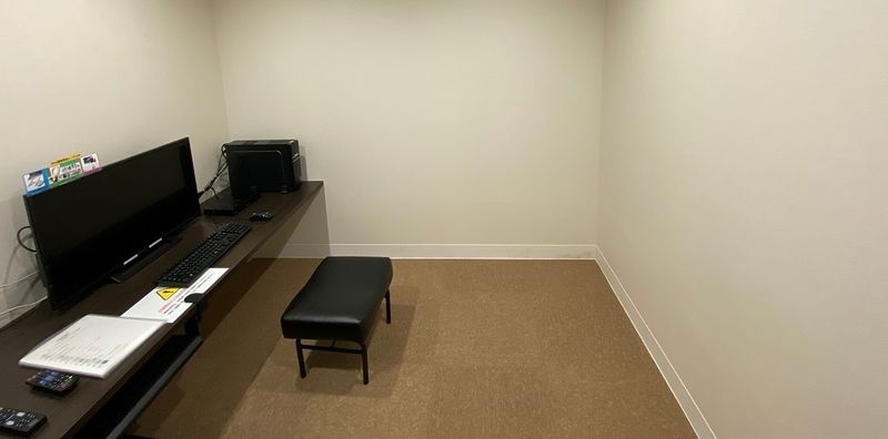 Web面接専用ルーム - ネットカフェココネ