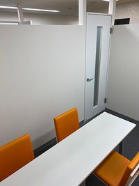 【名古屋駅】会議室アクションラボ 2F　コミュニティースペースBの室内の写真