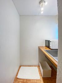 水回りは独立しておりますので、着替え室としてご使用いただけます。 - 西麻布スタジオ 六本木ヒルズ前 レンタルスタジオ&ワークスペースの室内の写真