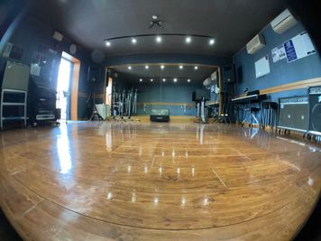 サウンドスタジオM 一之江 Tスタジオの室内の写真
