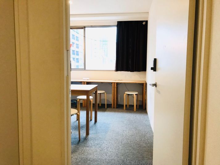 長堀橋駅徒歩4分！フリースペース - ビーハイブホステル大阪