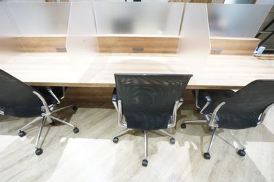 【モディコワーキング】 モディコワーキング自由席Eの室内の写真