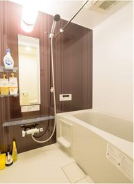 お風呂とトイレは別です。 - Hikario新宿 ワークスペース　３０２の設備の写真