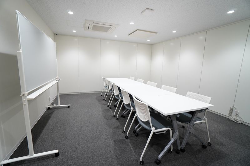 戸塚会議室 - 【戸塚会議室】