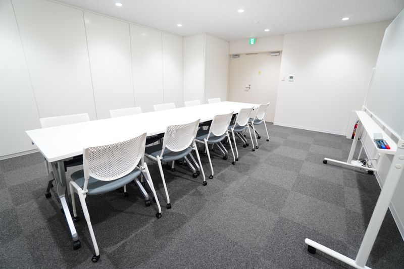 戸塚会議室 - 【戸塚会議室】