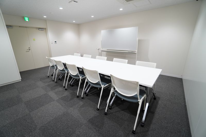 戸塚会議室 - 【戸塚会議室】