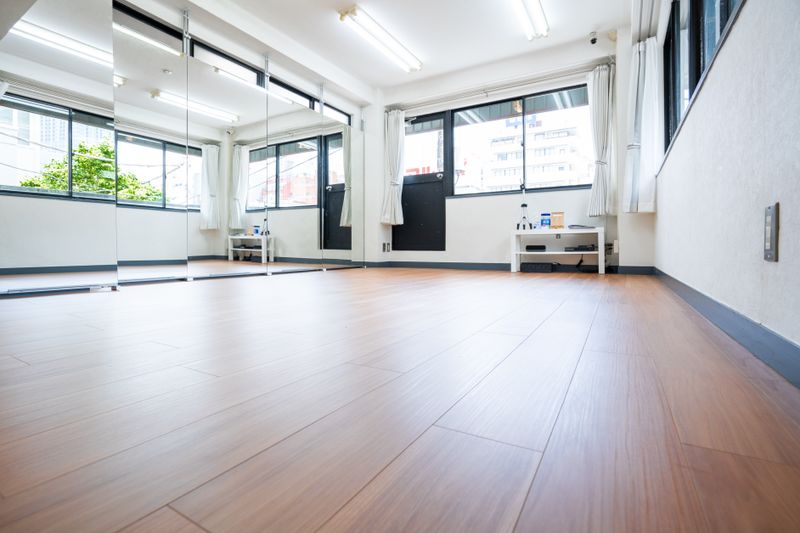 ダンス、ヨガ、演劇、撮影スタジオ、高田馬場 - スタジオ HIKARI 高田馬場