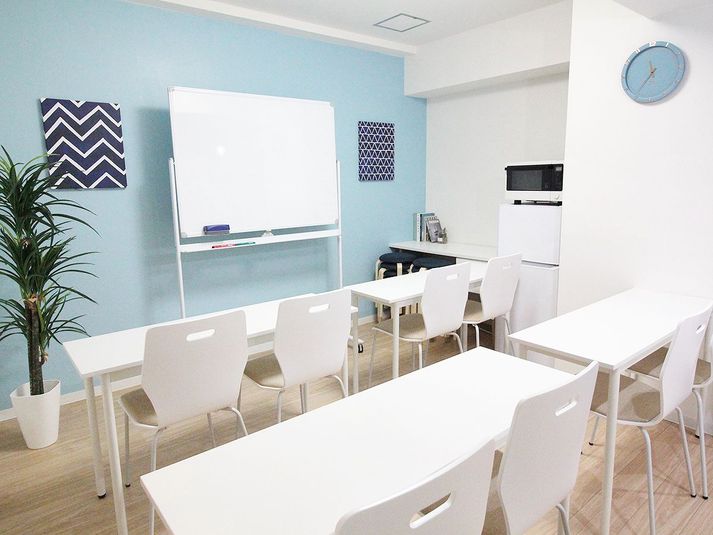 ふれあい貸し会議室 新宿三丁目A - ふれあい貸し会議室 新宿ニューライフ