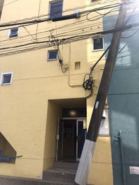 入り口は、こちらです。大きな道路の裏にあります。こちらから、エレベーターでお上がりください。 - スペースNemica武蔵小杉 Nemica武蔵小杉[Nemica武蔵小杉2]の入口の写真