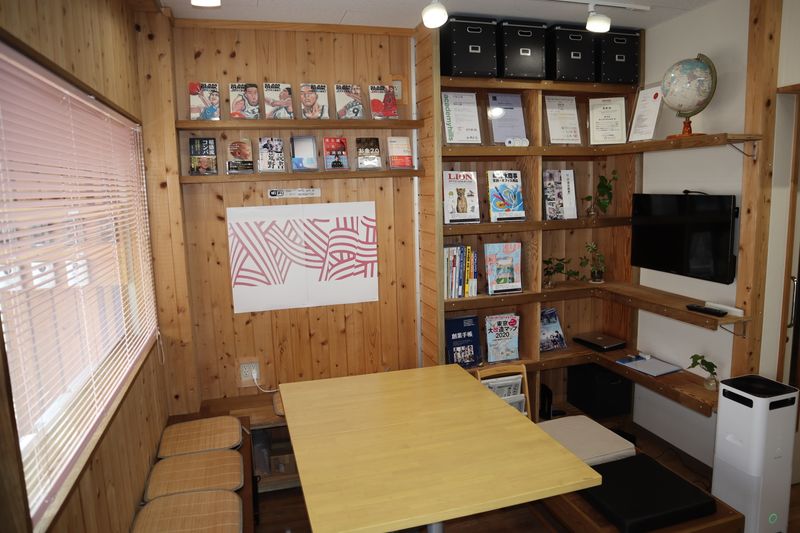 コワーキングスペース - シェアオフィスippo