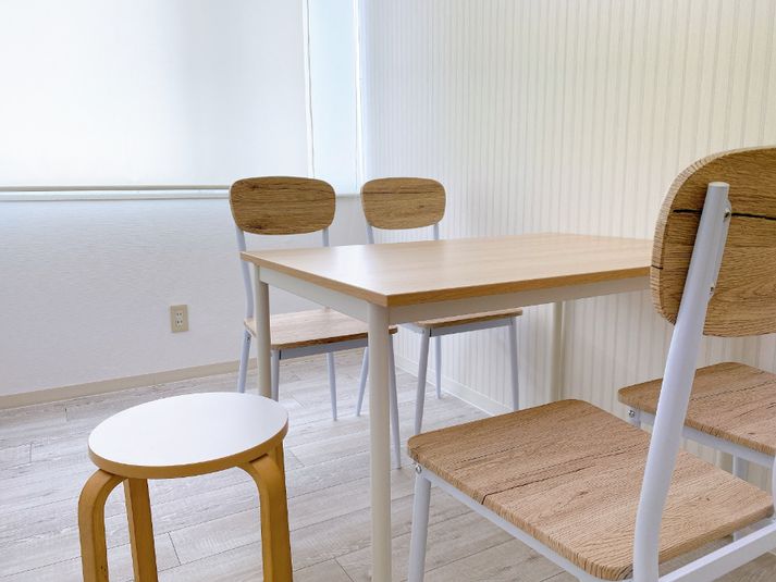 E室 - ストライプ［〜4名］ - Colormell（カラメル）町田東口店