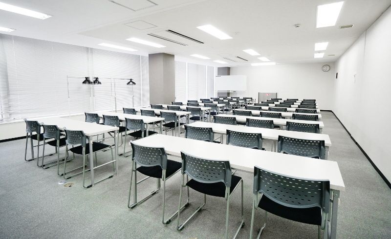 カンファレンスルーム8B - x(閉鎖)TKP麹町駅前会議室