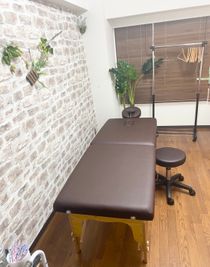 お気軽会議室　ユニゾーン新大阪 エトワール新大阪　会議室の設備の写真