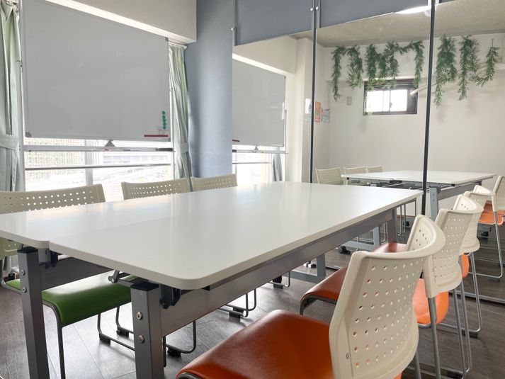 多目的会議室 - きのこ＠駅チカ会議室