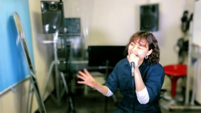 tsubasaさん（元NMB48）歌ってみた動画撮影 - ハートボイススタジオ 動画撮影＆ライブ配信スペースの室内の写真