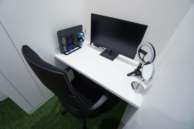 【ODAKYU RENTAL SPACE 本厚木】 個室Gの室内の写真