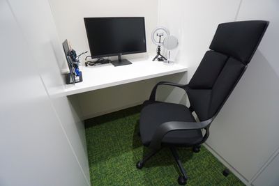 【ODAKYU RENTAL SPACE 本厚木】 個室Bの室内の写真