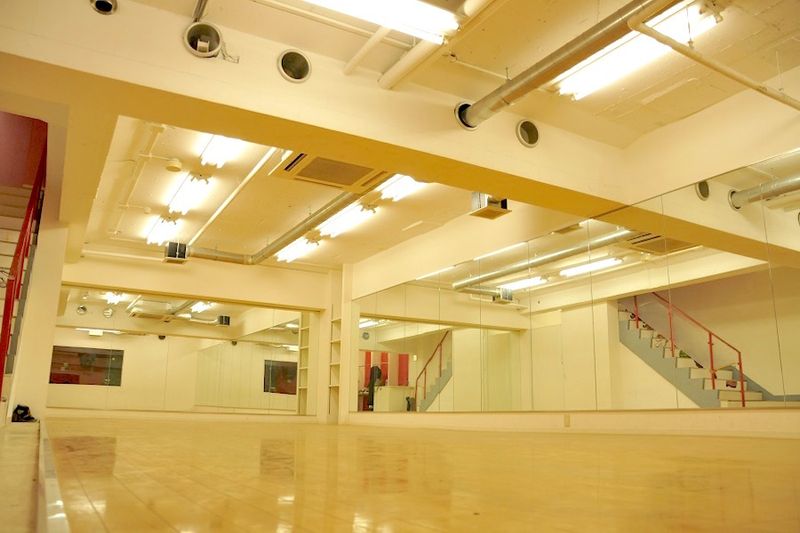 庄内レンタルスタジオ「Ajari」 ダンス・ヨガスタジオプランの室内の写真