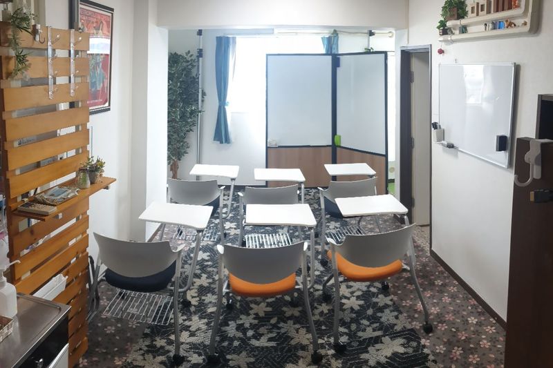 《中野駅徒歩2分》風通し抜群！暖かい開放感ある明るい中野 - 景色の良い新規オープン駅2分