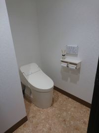 新しい建物の為、トイレ等の共用部分も綺麗です。 - ビステーション新横浜 個室ドロップイン　２名部屋　３の設備の写真