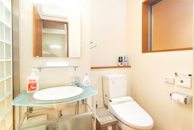 トイレ・洗面台 - StudioIrodori赤羽橋 防音設備有！レンタルスタジオIrodori赤羽橋店の室内の写真